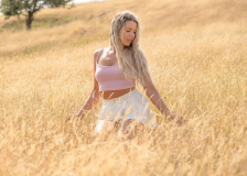 7Model-Photography-Studio-Portfolio