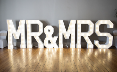 Mr-Mrs-Wedding-Celebration-Receptions-Photography